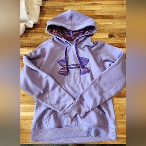 Under armour sweatshirt